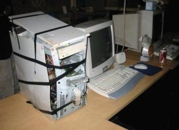 20071226215544-pccase-1-.jpg